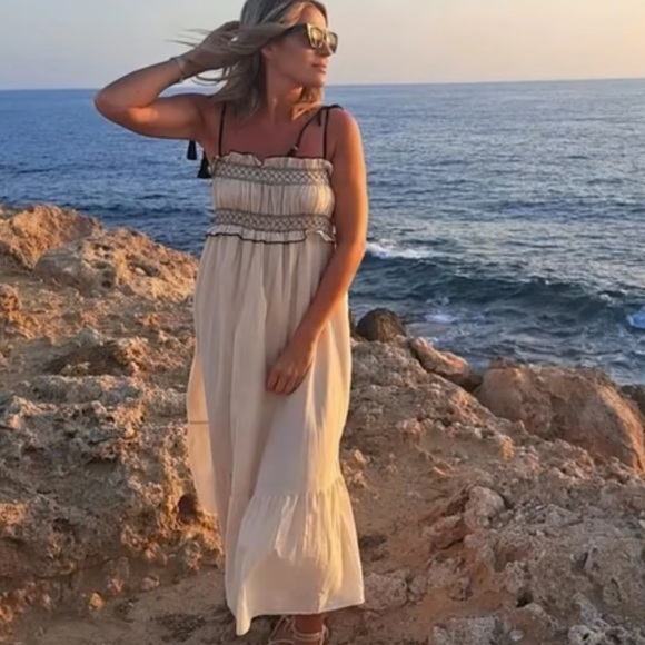 the good journey Dresses & Skirts - The Good Journey Mara Spaghetti Strap Folk Dress NET Sz L